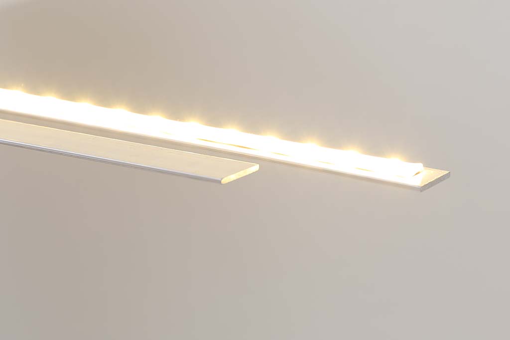 Aluminium-Flachprofile zur Kühlung von LED Streifen bzw. Flexbändern